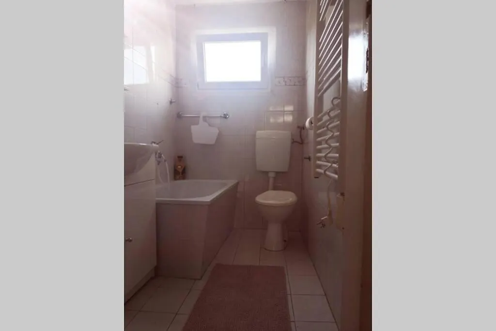 Apartament Casa Di Nonna Pina, Kuca U Blizini Arene Pula 0*,